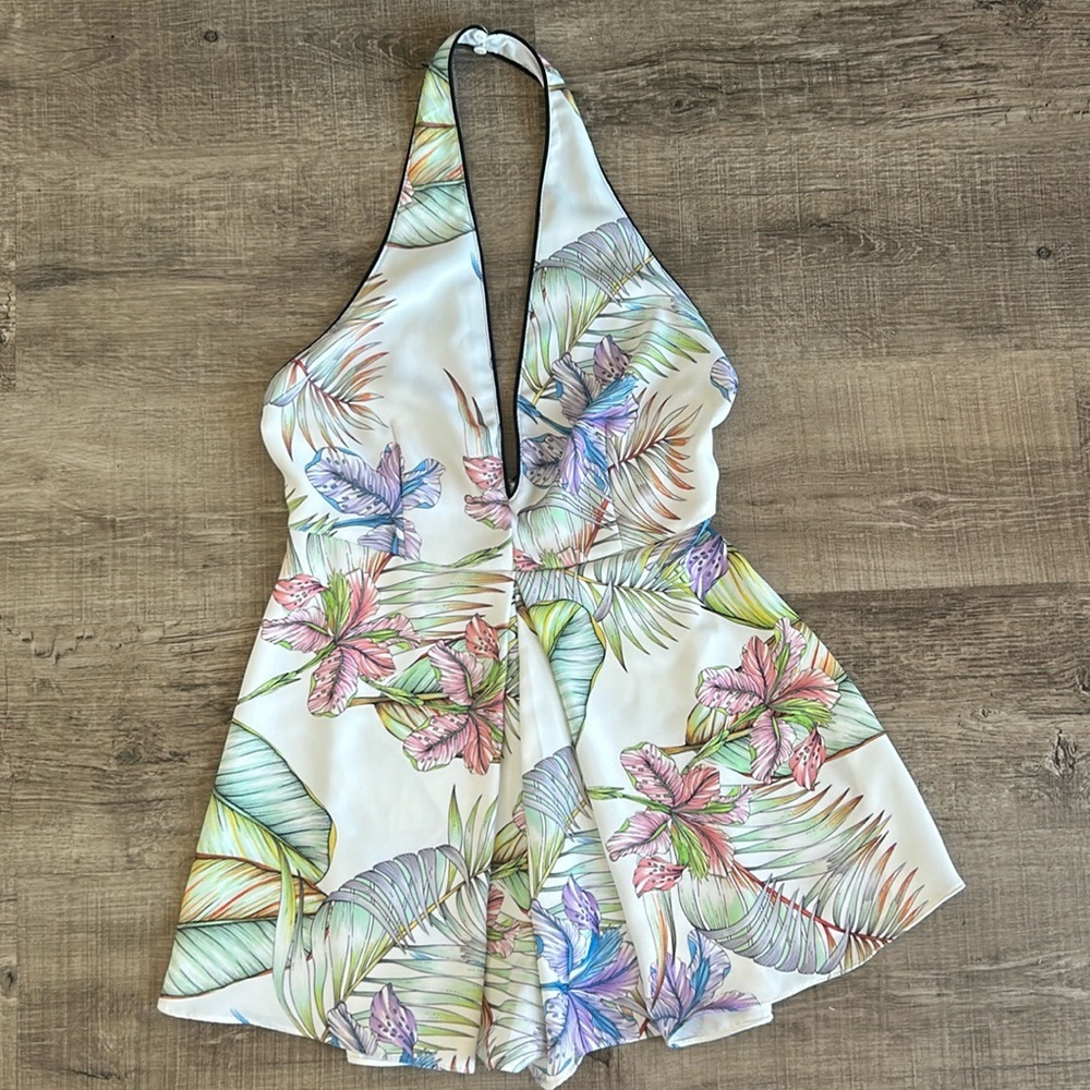 DO+BE floral romper - Picture 2 of 6